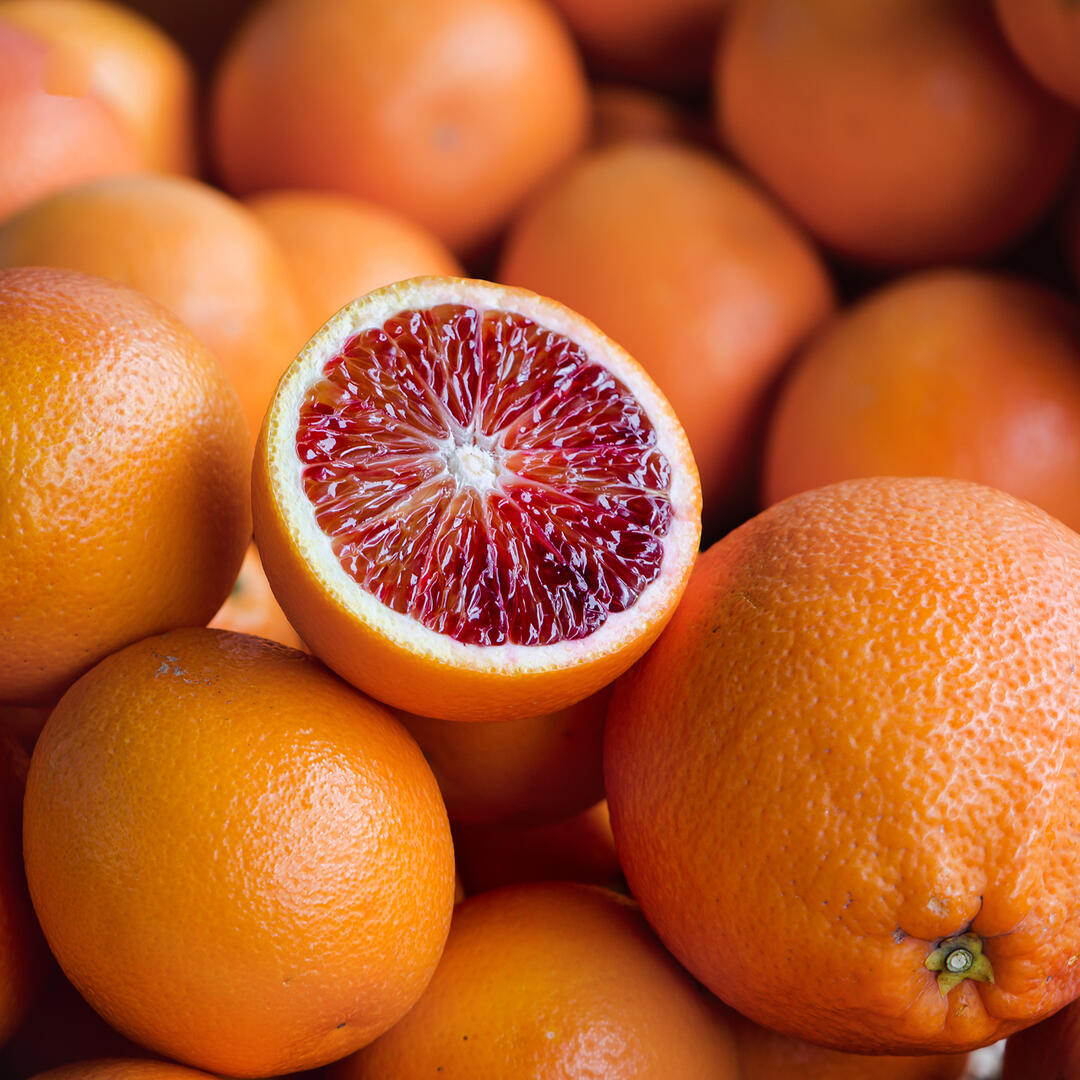 JJ's Lone Daughter Ranch Blood Oranges at the Santa Monica Farmers Market